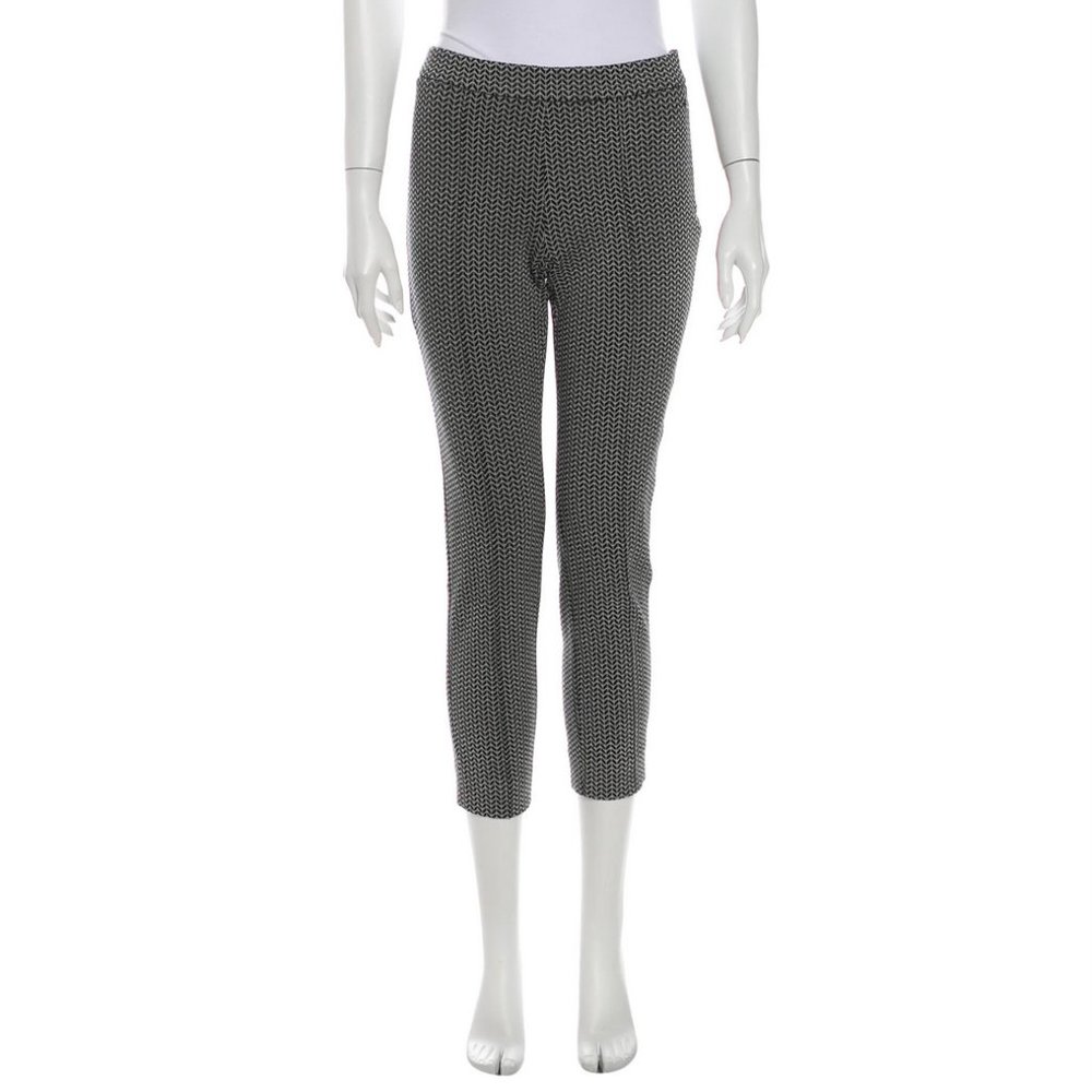 MaxMara Black & White Knit Slim Fit Cropped Ankle Pants